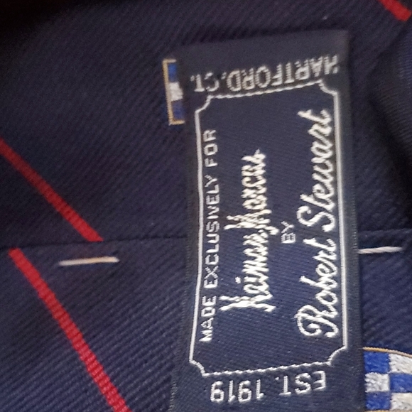 Vintage Neiman Marcus tie - Picture 3 of 3